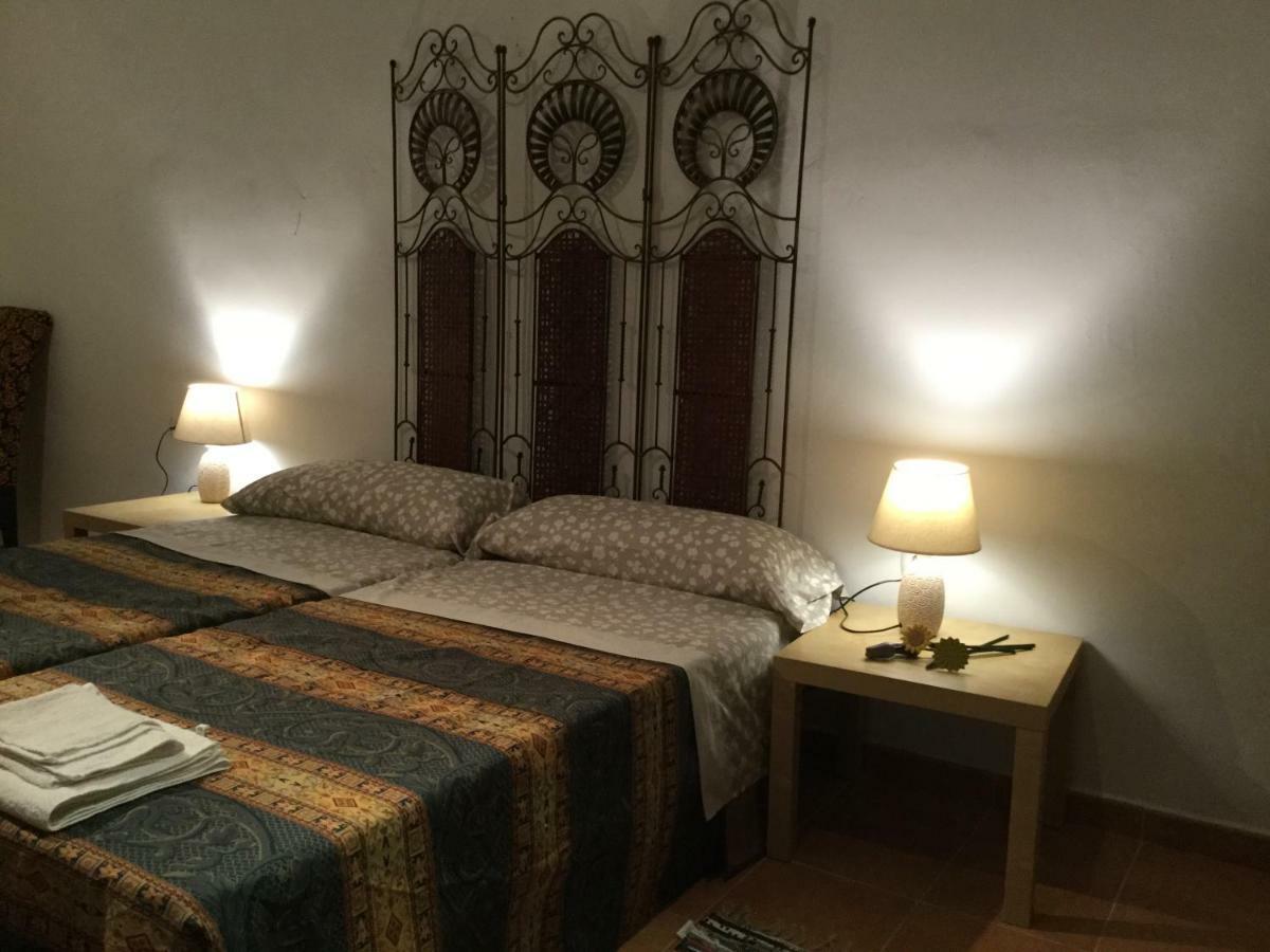 Apartamentos Andrada Casar de Cáceres Esterno foto